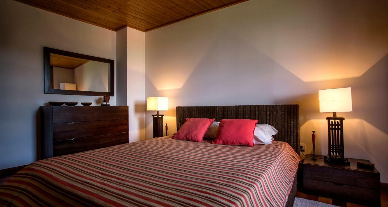 Casas Peralta - Leira Pereira Villa Cabreiros Ngoại thất bức ảnh